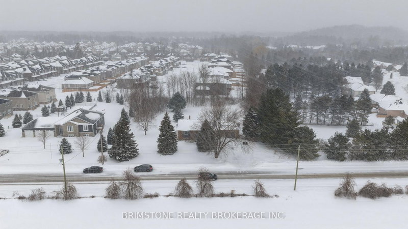 220 Morgan Rd, Wasaga Beach, L9Z 1N4 | Image 3