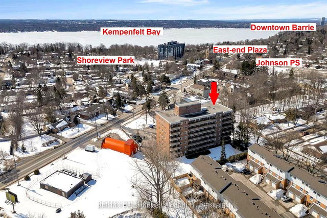 702 - 414 Blake Street