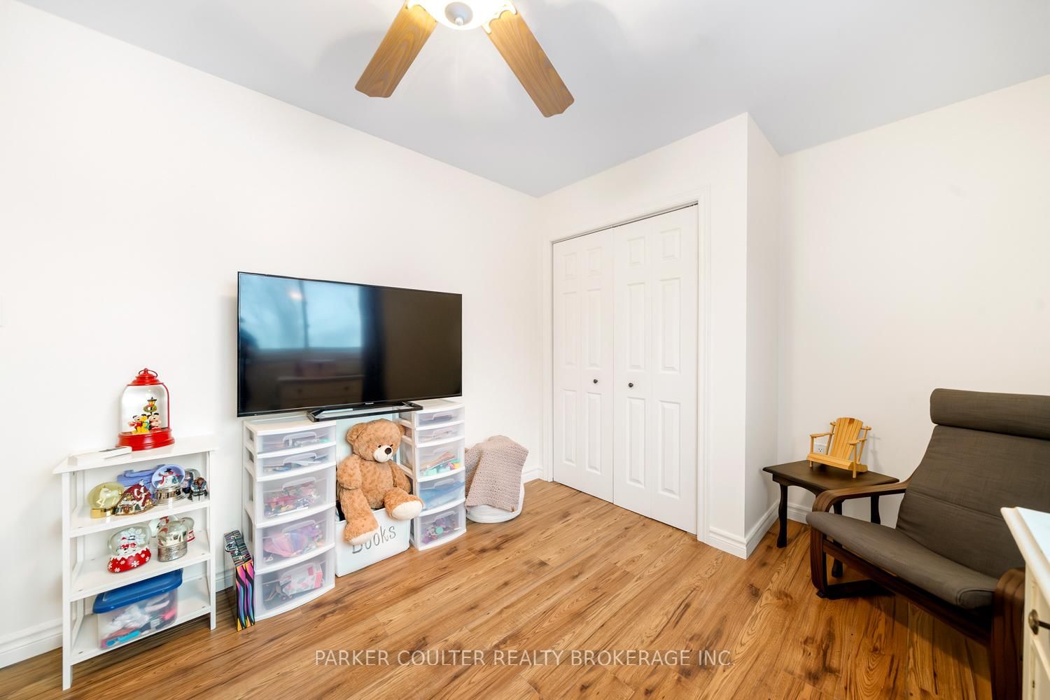 Semi-Detached House for sale at 3367 Azcona Avenue, Severn, Ontario, L0K 1G0 - West Shore - MLS: S12815850