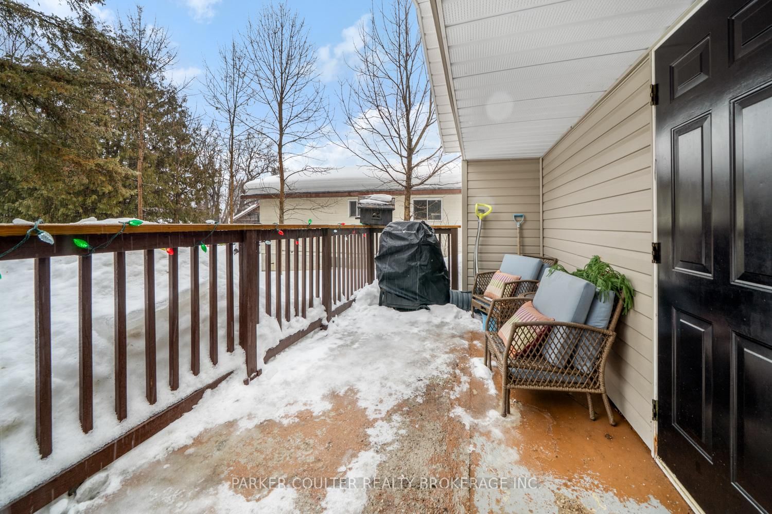 Semi-Detached House for sale at 3367 Azcona Avenue, Severn, Ontario, L0K 1G0 - West Shore - MLS: S12815850