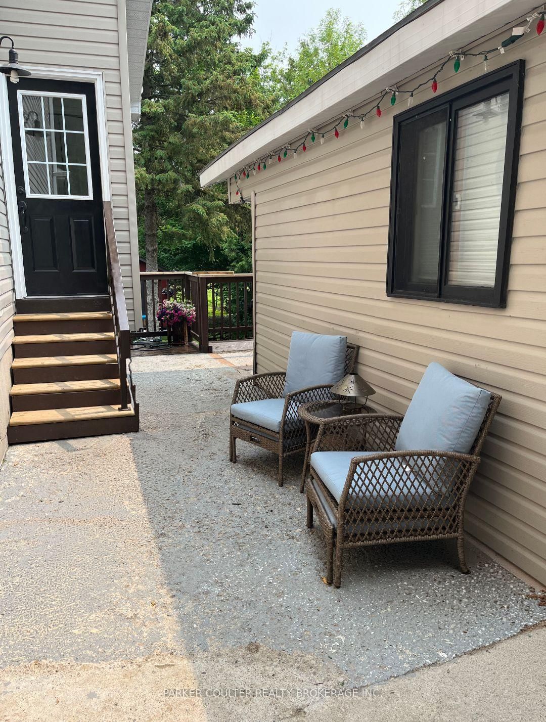 Semi-Detached House for sale at 3367 Azcona Avenue, Severn, Ontario, L0K 1G0 - West Shore - MLS: S12815850