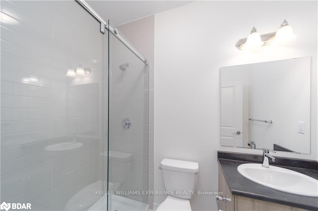 Detached House for sale at 60 Gemini Drive, Barrie, Ontario, L9J 0C3 - Rural Barrie Southeast - MLS: S12816114