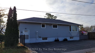 18 16TH Street South, Wasaga Beach, Ontario image-0-1