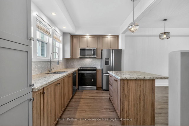 10 Danielle Crescent