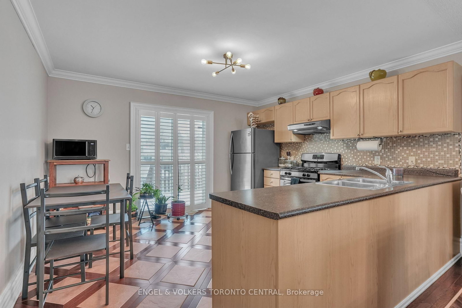 Detached House for sale at 239 Country Lane, Barrie, Ontario, L4N 0W2 - Painswick South - MLS: S12819608