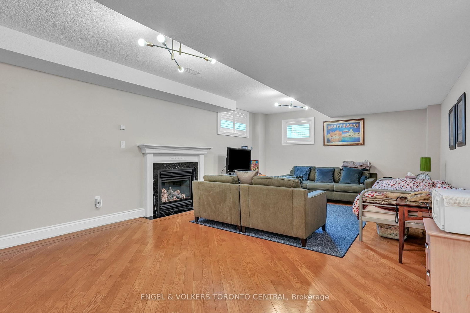 Detached House for sale at 239 Country Lane, Barrie, Ontario, L4N 0W2 - Painswick South - MLS: S12819608