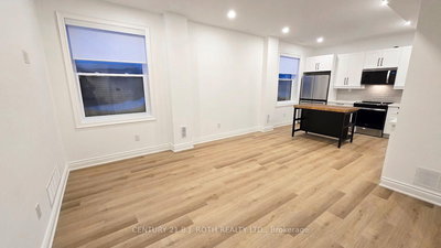 Lower-42 Calverley Street, Orillia, Ontario image-0-1