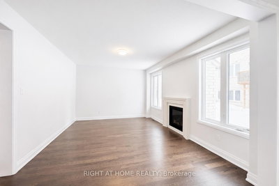 9 Sweet Cicely Street, Springwater, Ontario image-0-1