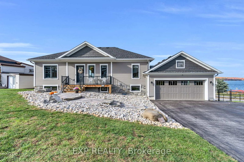 244 Frank St, Midland, L4R 1H4 | Image 2