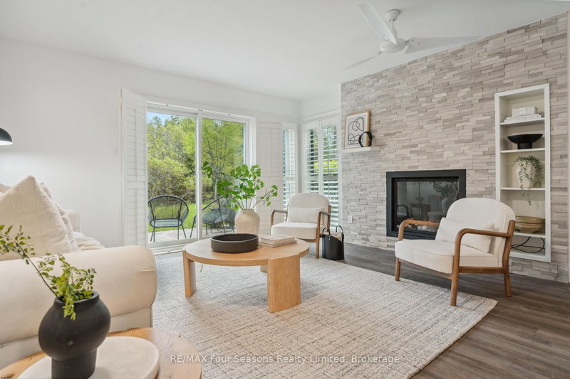 7 - 44 Trott Blvd, Collingwood, L9Y 5B7 | Image 3
