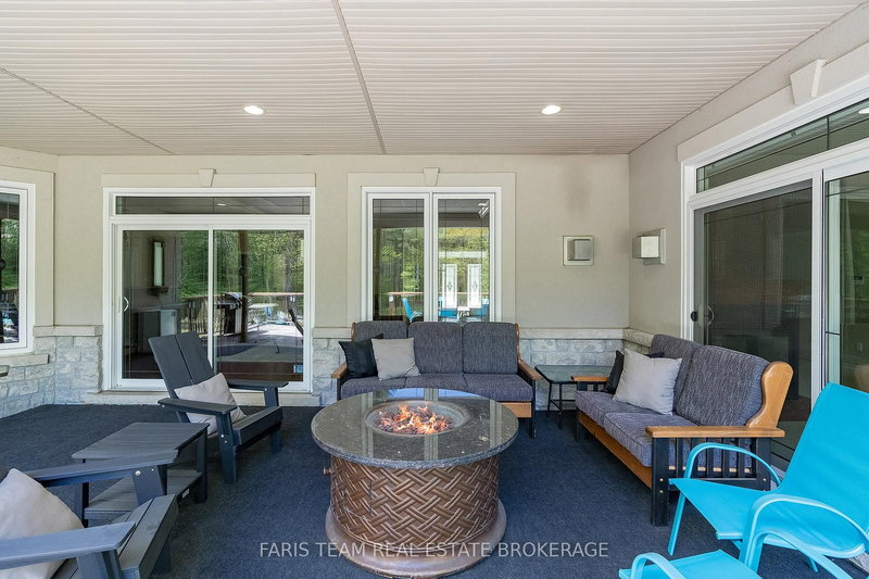 138 Knox Rd E, Wasaga Beach, L9Z 2T5 | Image 3