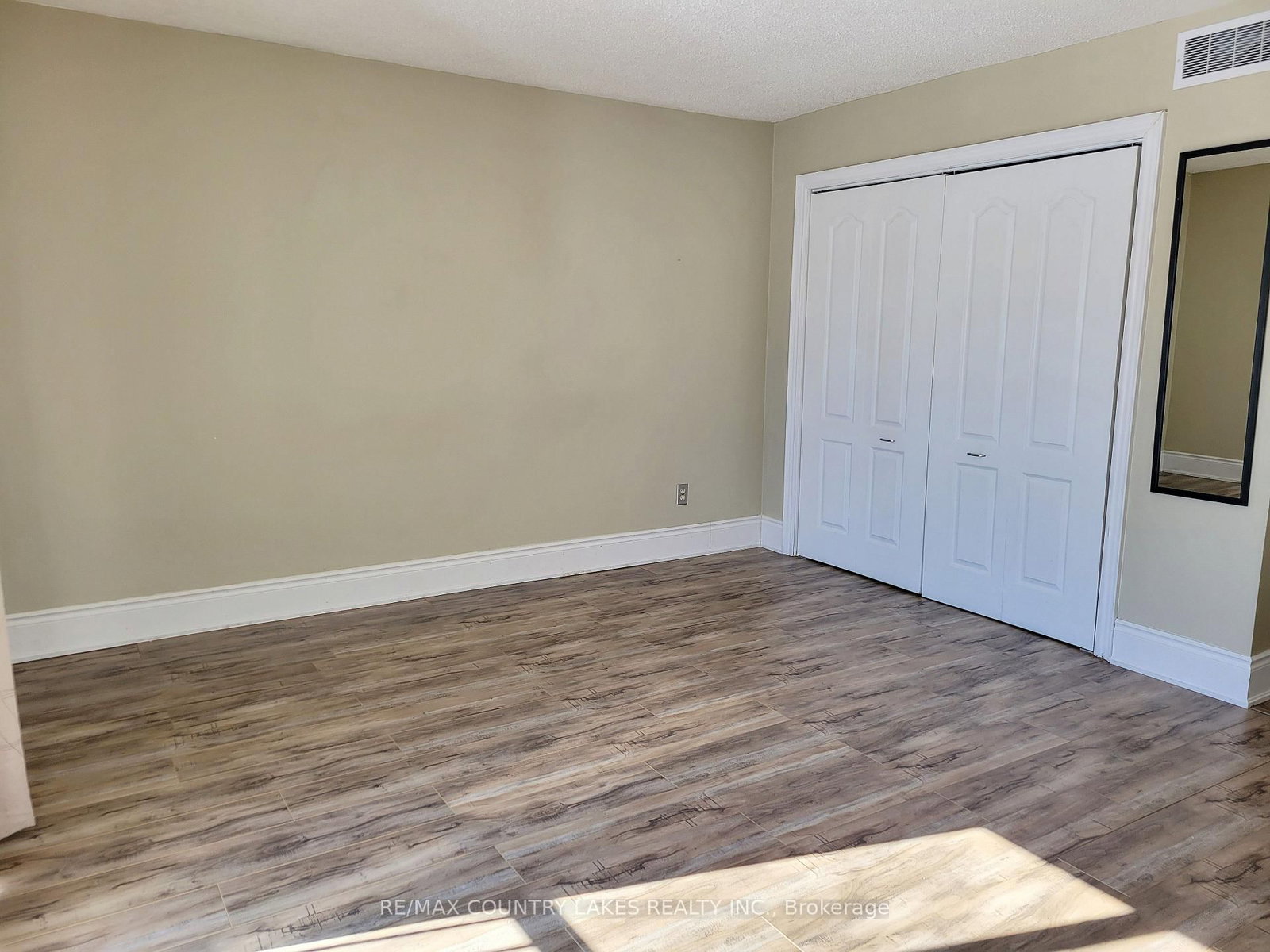 21 Laguna Parkway • #35 • Ramara, ON photo 27