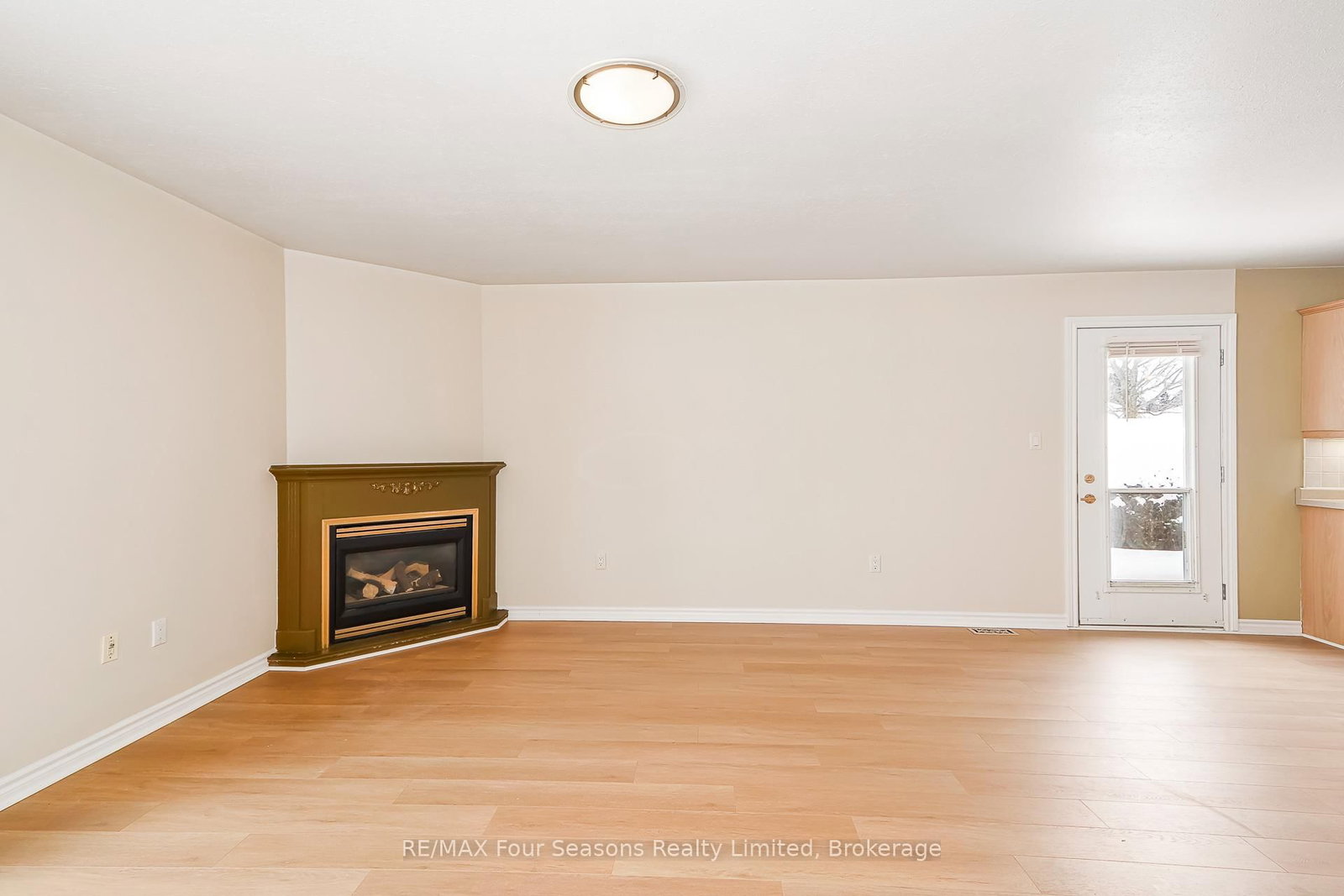 275 Huron Street • #1 • Clearview, ON photo 12