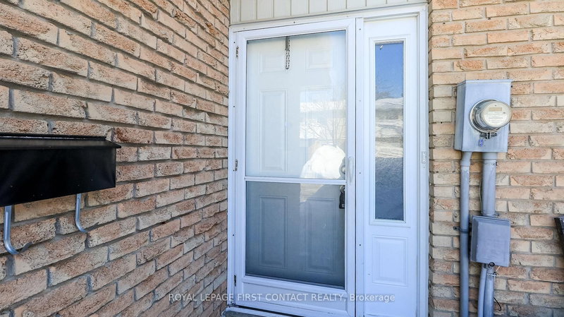 Unit #10 - 261 Rose St, Barrie, L4M 2V3 | Image 2