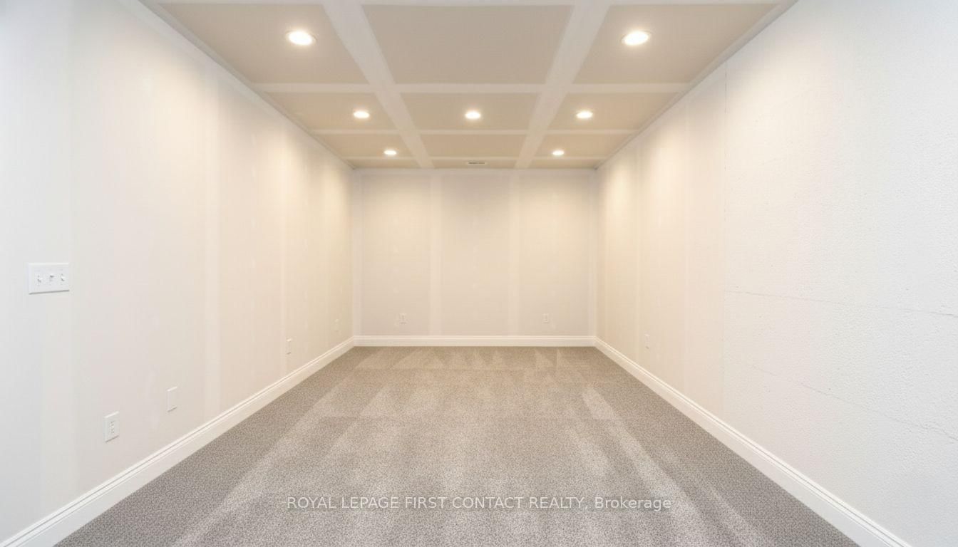 Townhouse for sale at Unit #10-261 Rose Street, Barrie, Ontario, L4M 2V3 - Wellington - MLS: S12833614