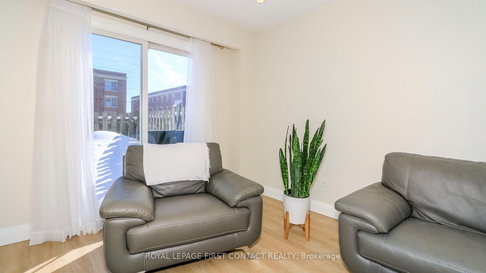 Townhouse for sale at Unit #10-261 Rose Street, Barrie, Ontario, L4M 2V3 - Wellington - MLS: S12833614