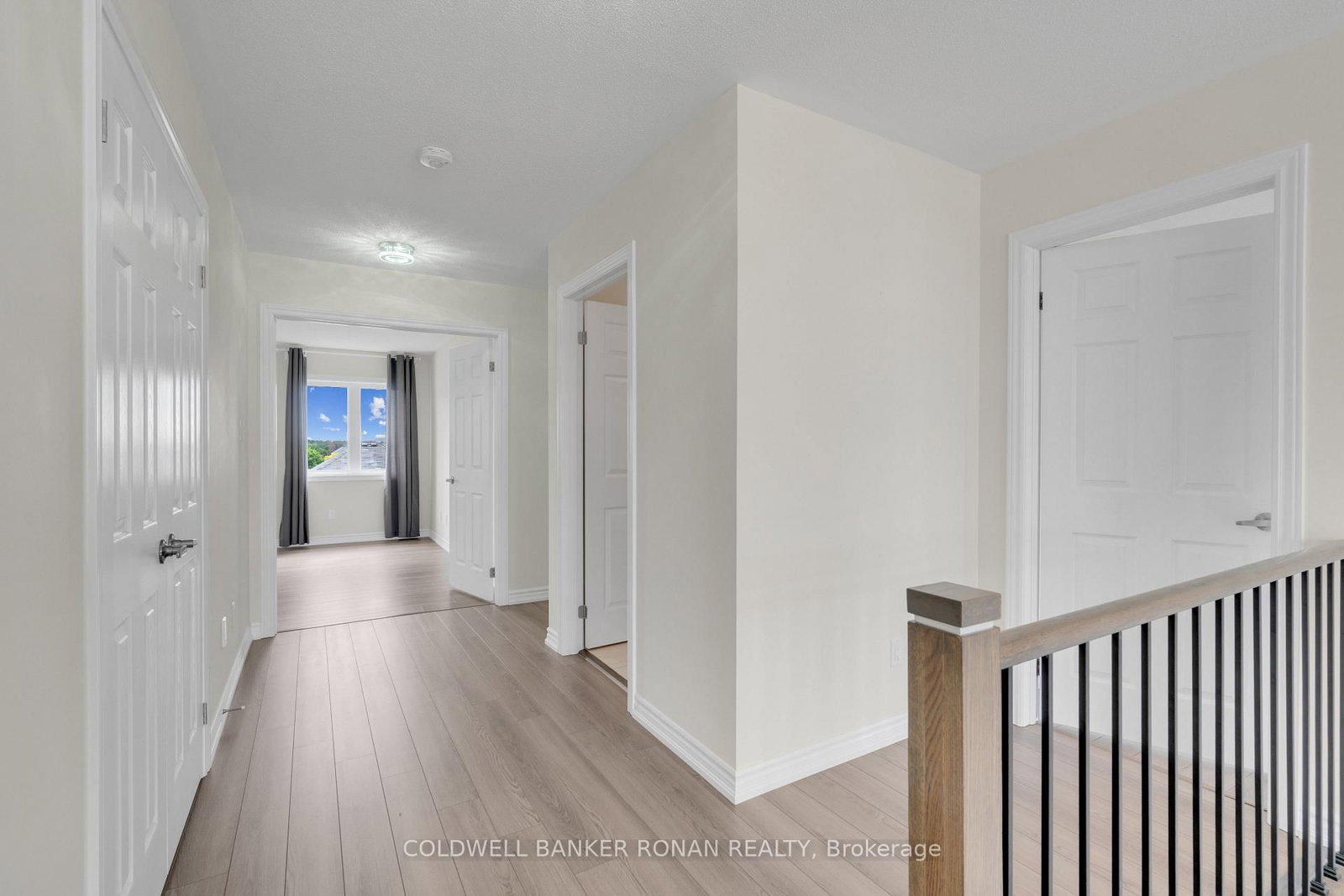 Detached House for sale at 203 Roy Drive, Clearview, Ontario, L0M 1S0 - Stayner - MLS: S12835368