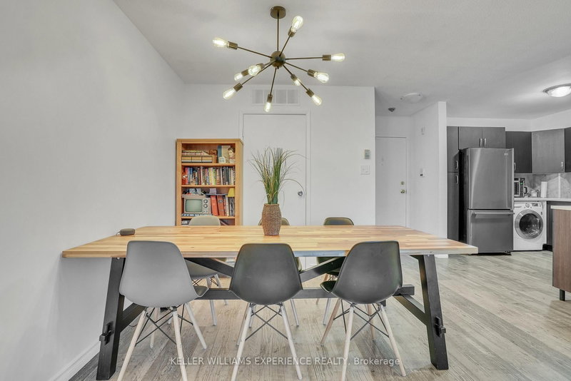 312 - 126 Bell Farm Rd, Barrie, L4M 6J3 | Image 2