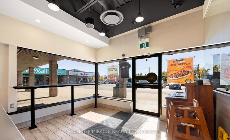 6 - 353 Duckworth St, Barrie, L4M 5C2 | Image 2