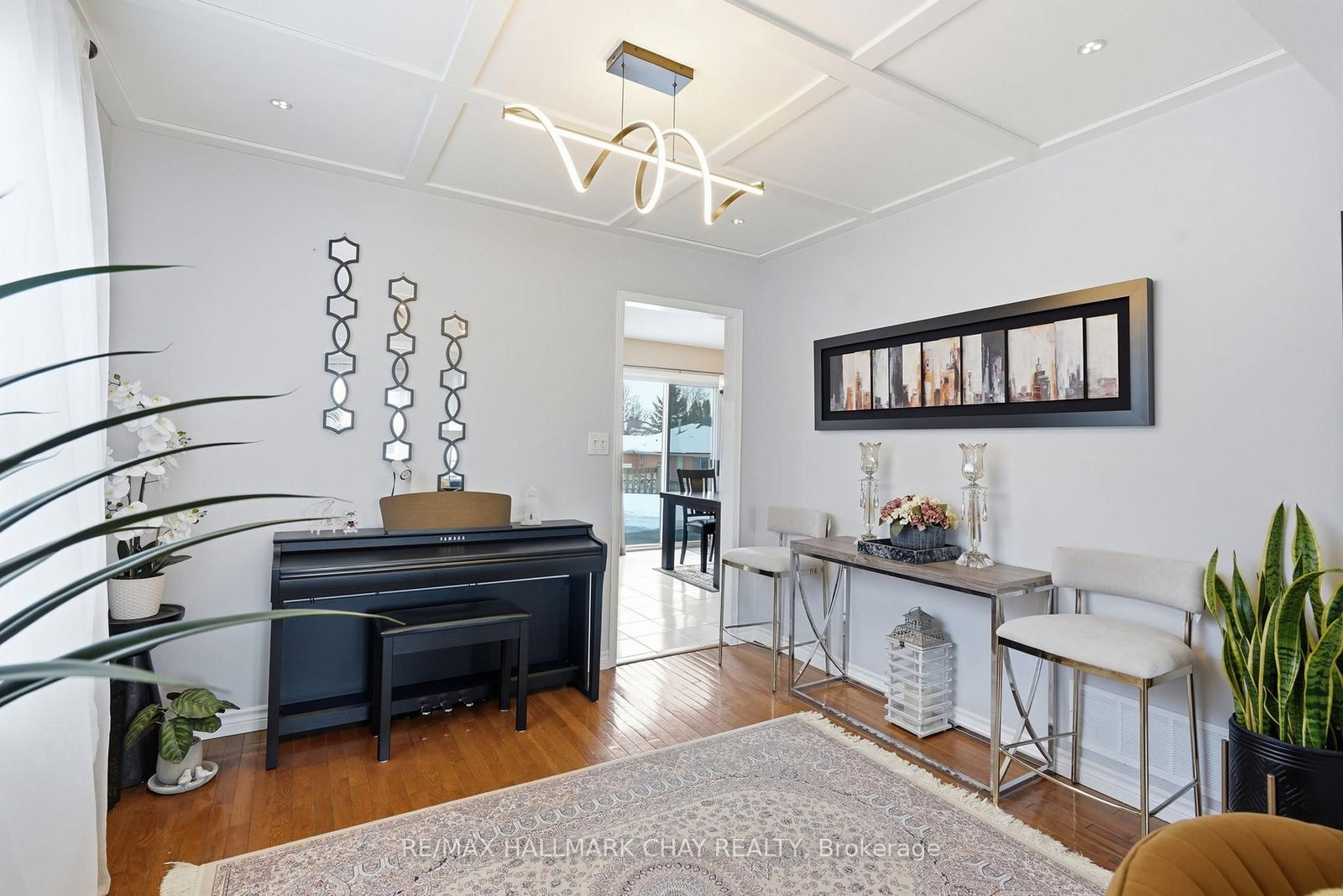 Detached House for sale at 9 Grasett Crescent, Barrie, Ontario, L4N 6Z8 - West Bayfield - MLS: S12837102