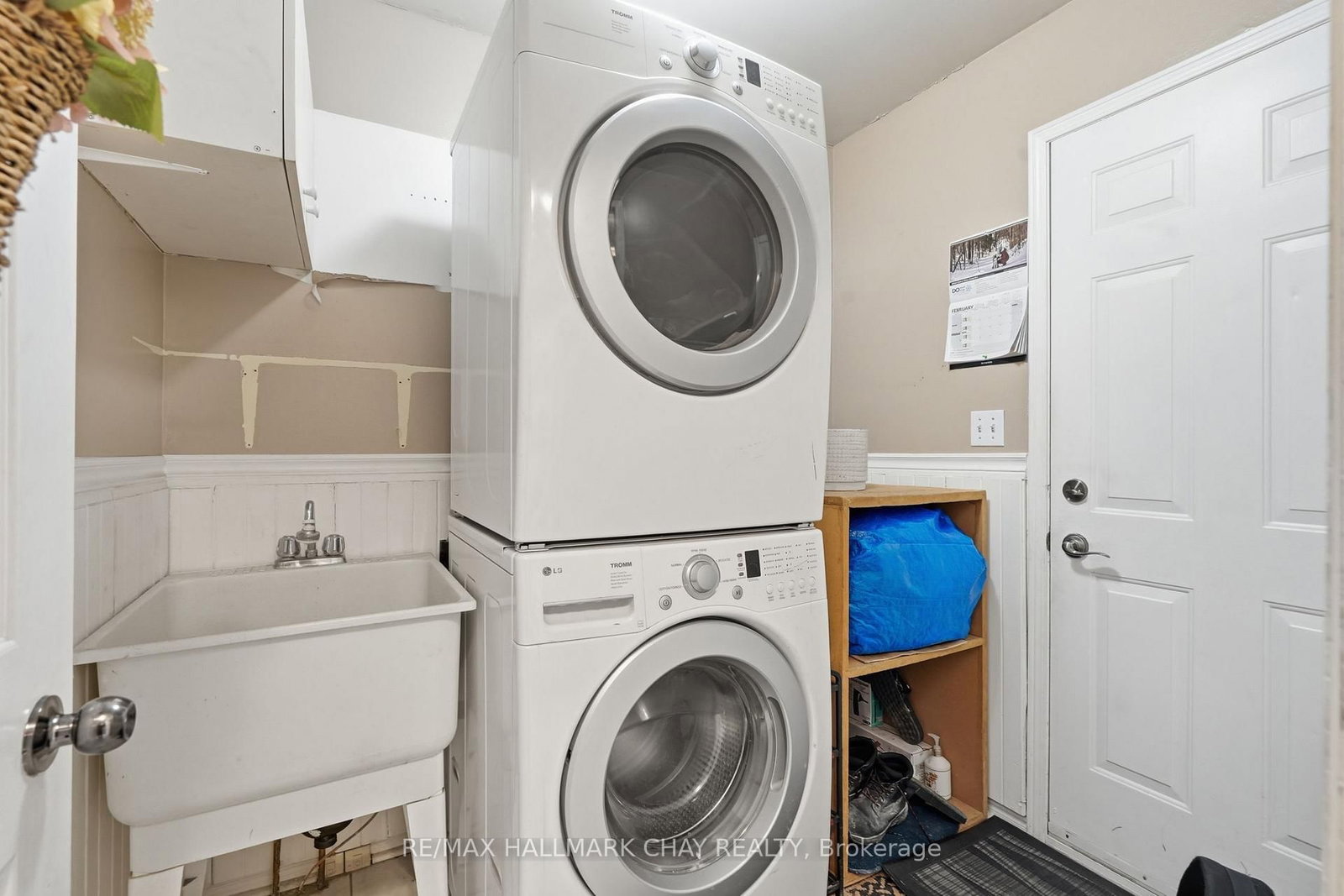 Detached House for sale at 9 Grasett Crescent, Barrie, Ontario, L4N 6Z8 - West Bayfield - MLS: S12837102