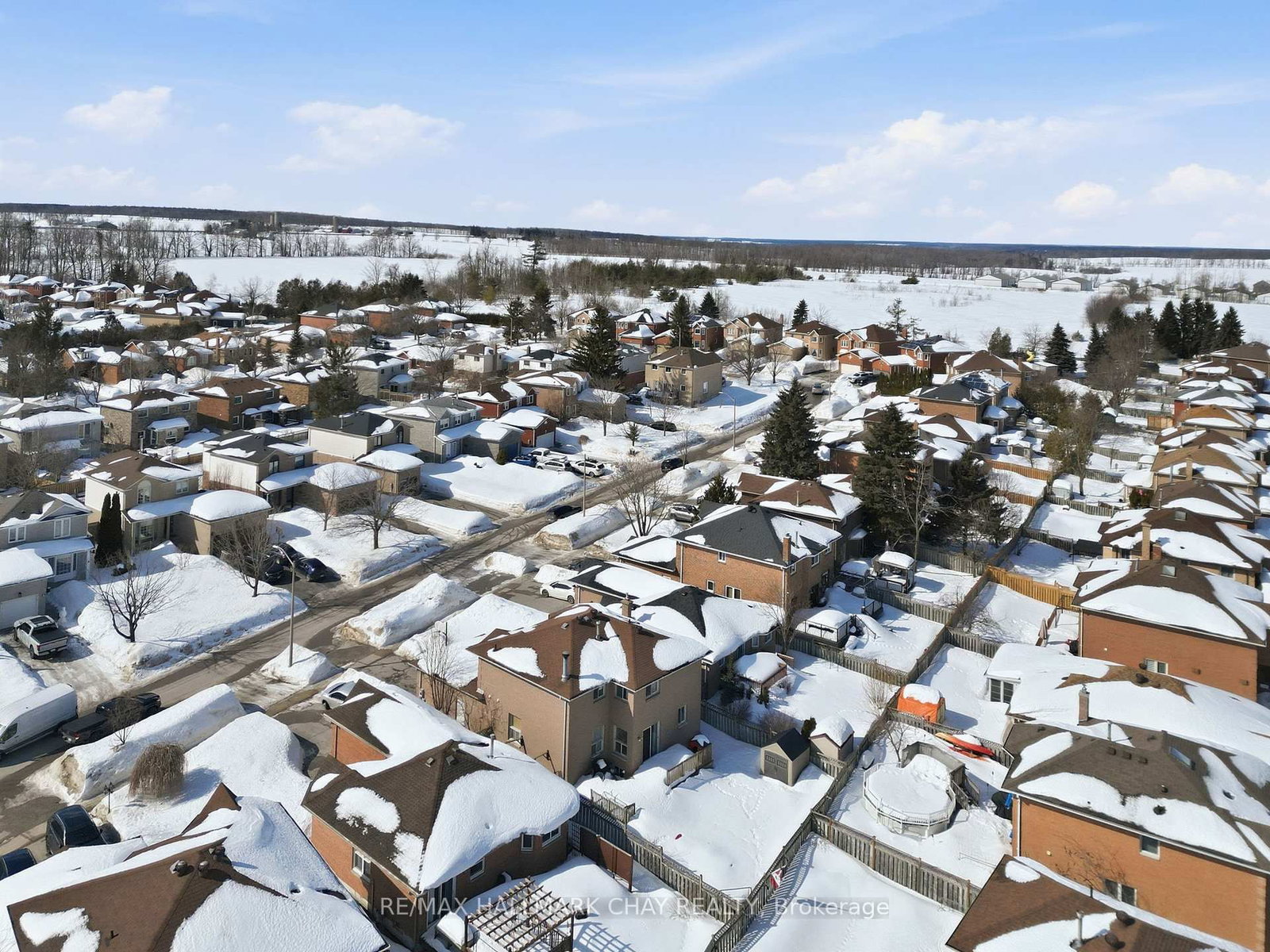 Detached House for sale at 9 Grasett Crescent, Barrie, Ontario, L4N 6Z8 - West Bayfield - MLS: S12837102