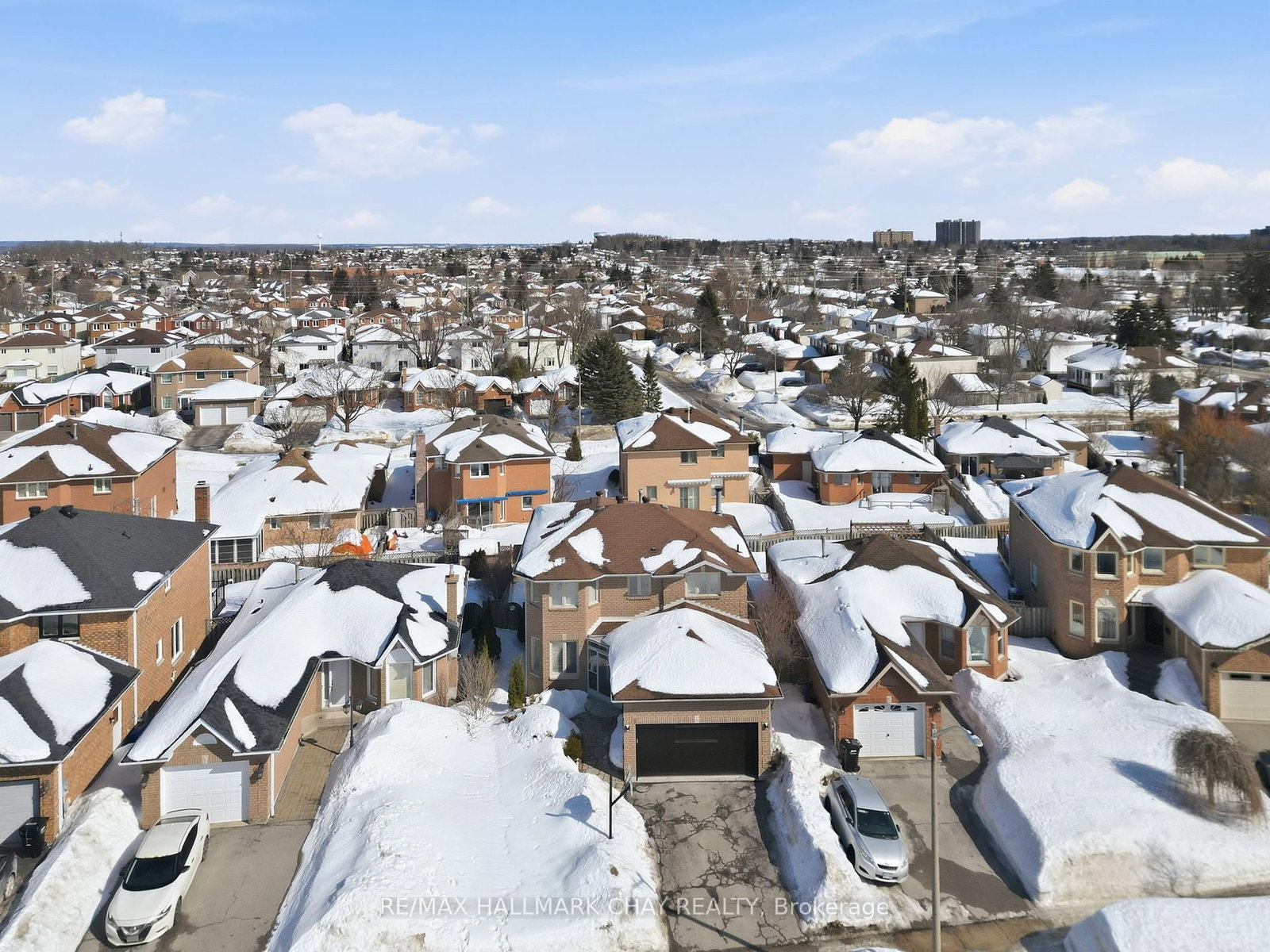 Detached House for sale at 9 Grasett Crescent, Barrie, Ontario, L4N 6Z8 - West Bayfield - MLS: S12837102