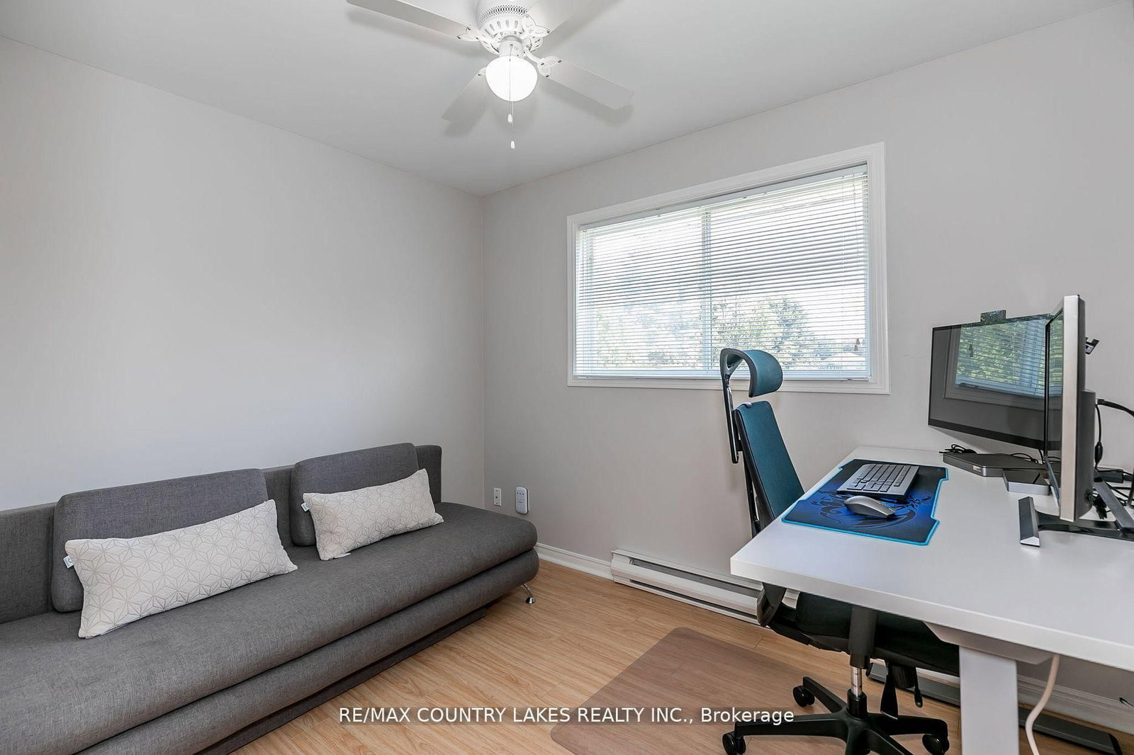 Detached House for sale at 47 Lake Avenue, Ramara, Ontario, L0K 1B0 - Brechin - MLS: S12838006