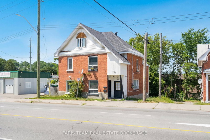 612 Bay St, Midland, L4R 1L6 | Image 2