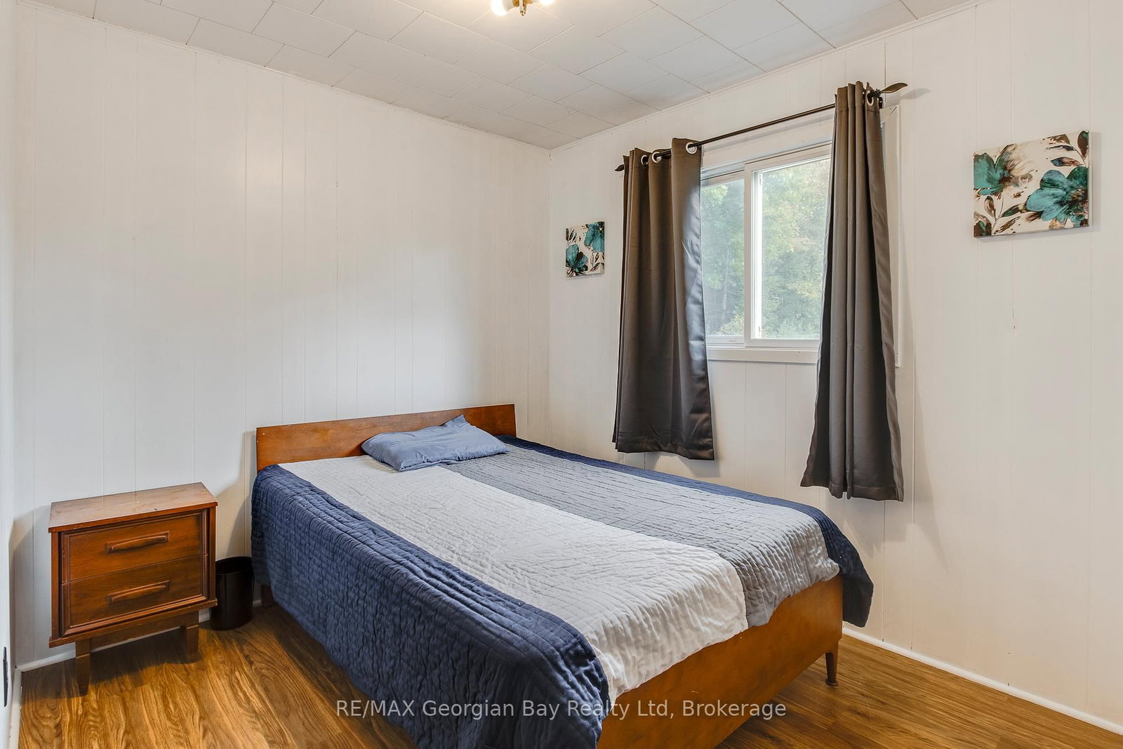 Detached House for sale at 69 Albert Avenue, Tiny, Ontario, L0L 2J0 - Rural Tiny - MLS: S12839214