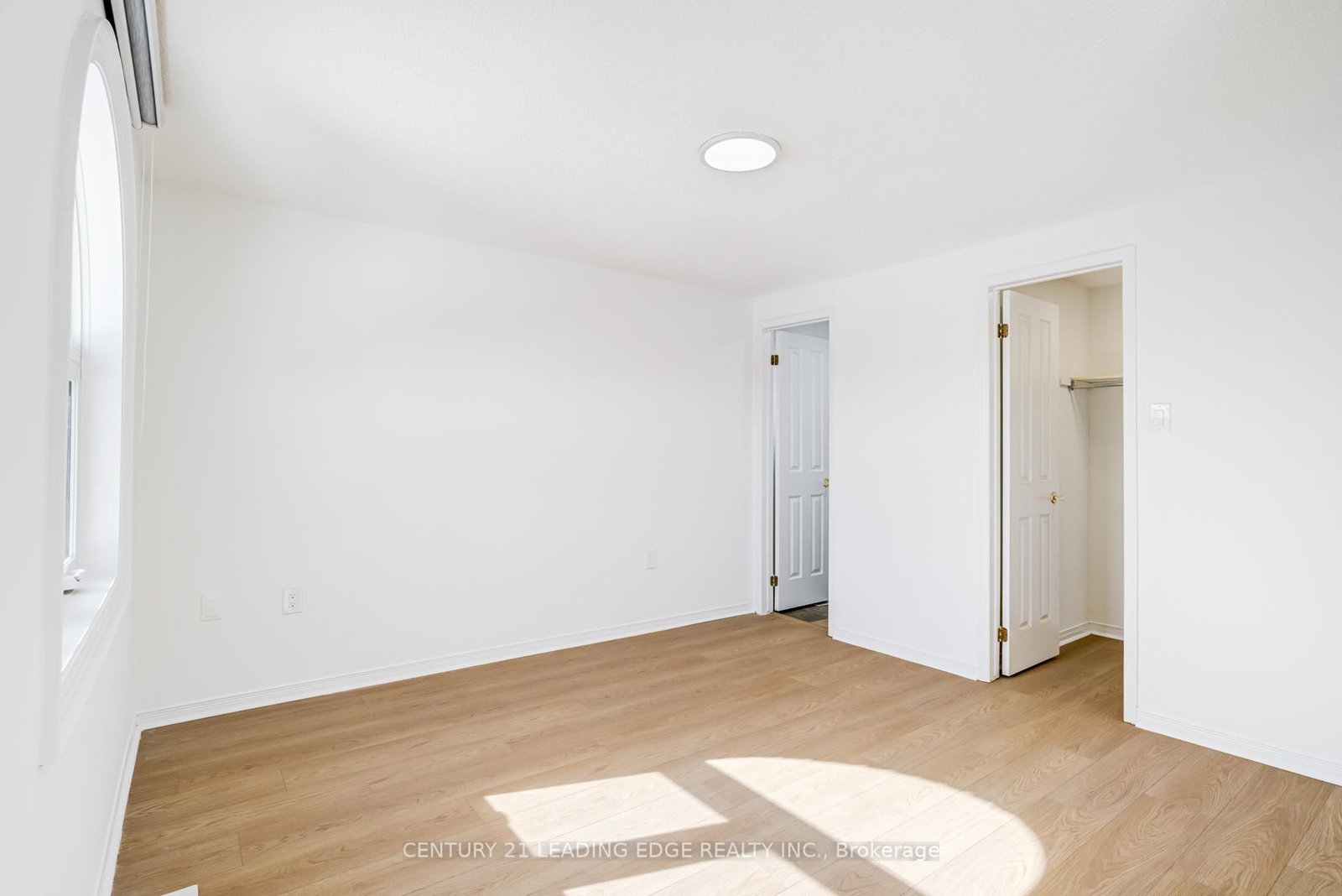 Detached House for sale at 7 Nugent Court, Barrie, Ontario, L4N 7A9 - Northwest - MLS: S12839332