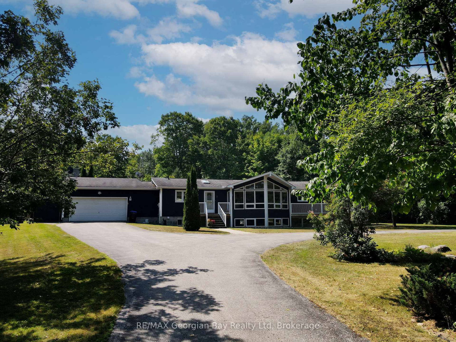 Listing Image 43