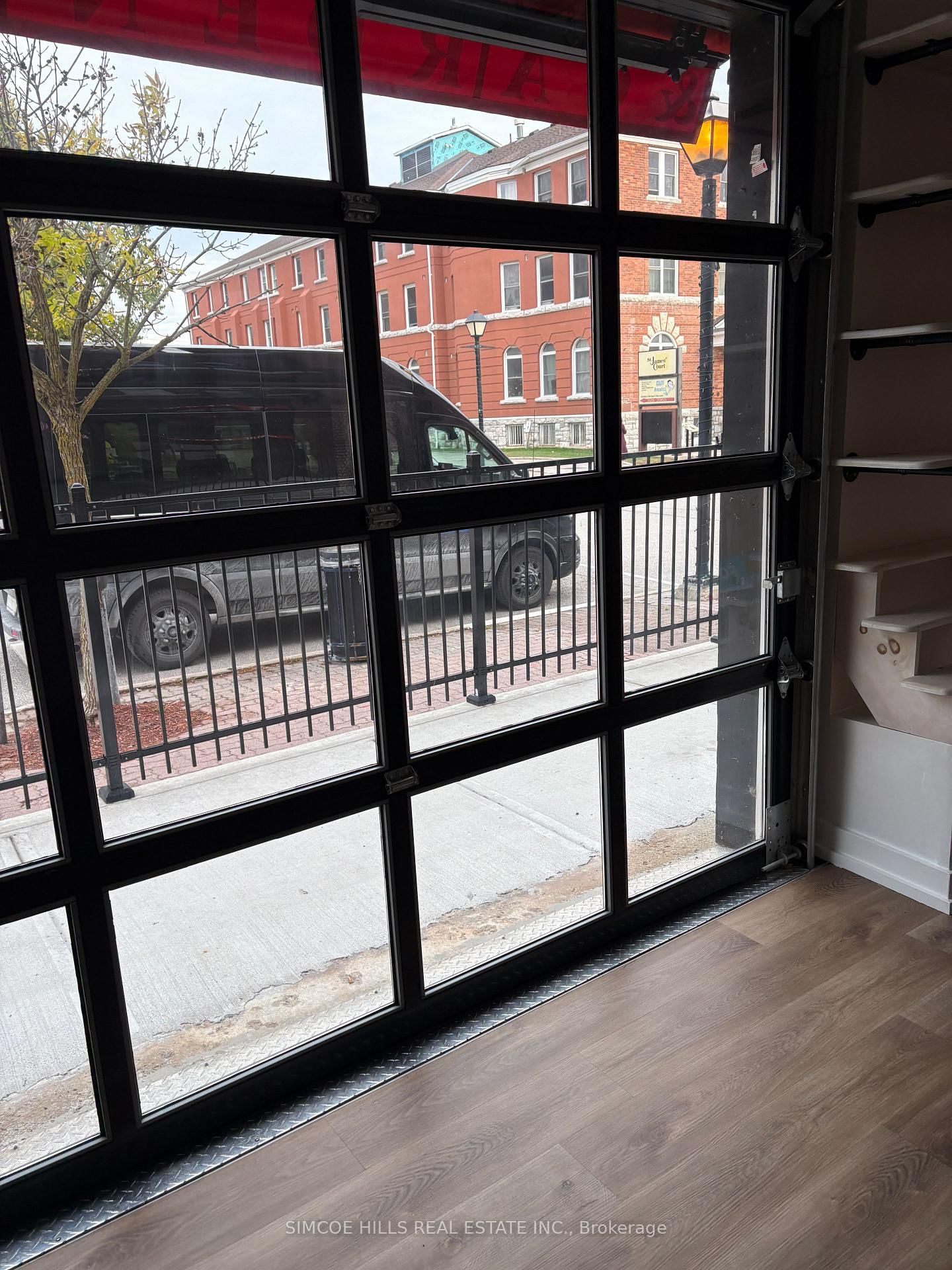 27 Peter Street - Photo 4