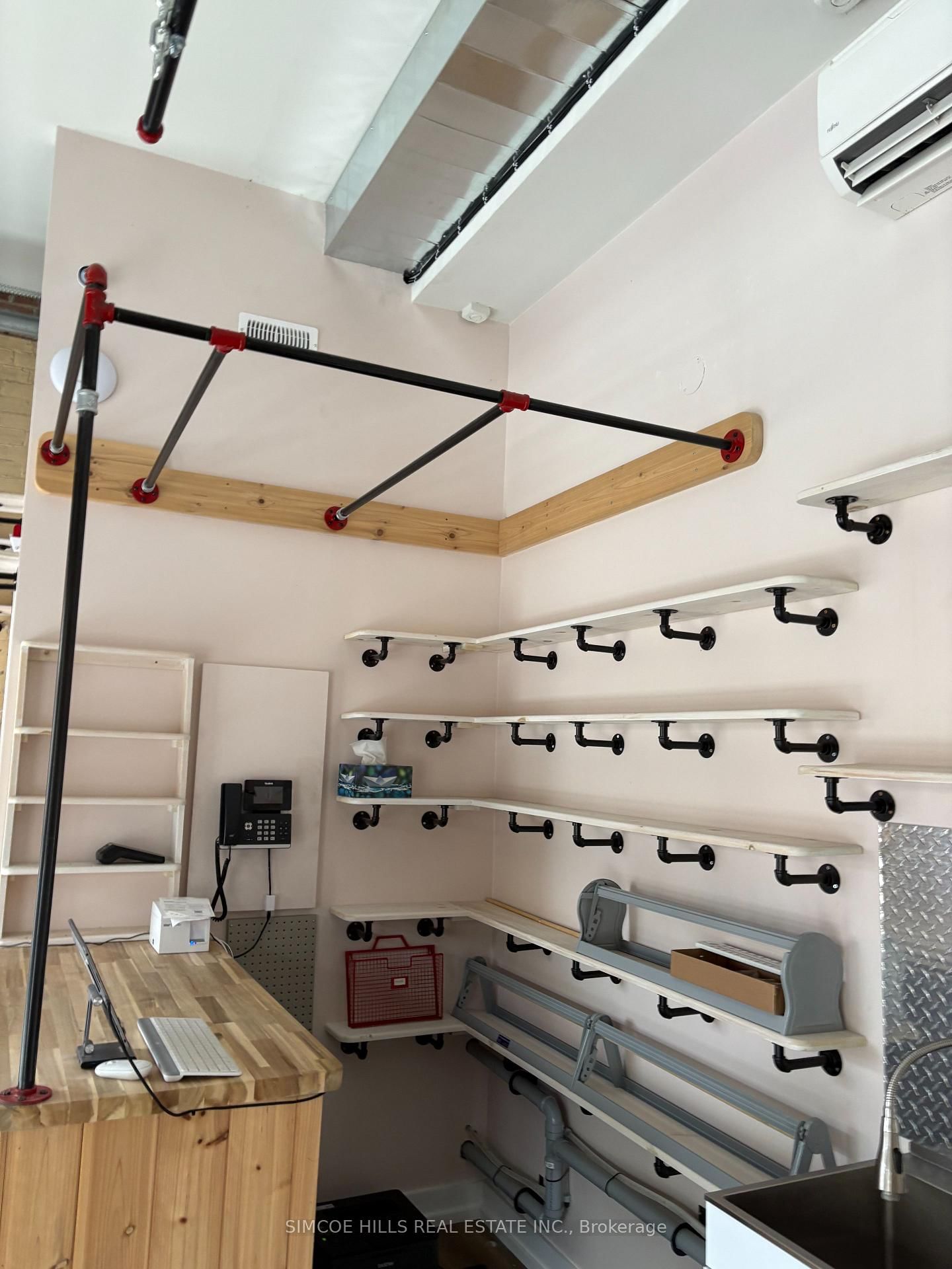 27 Peter Street - Photo 8