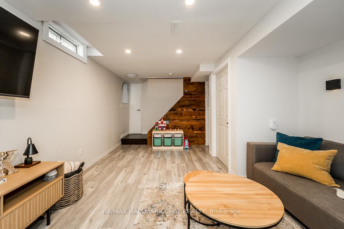 Detached House for sale at 29 Shaw Crescent, Barrie, Ontario, L4N 4Z3 - Letitia Heights - MLS: S12845080