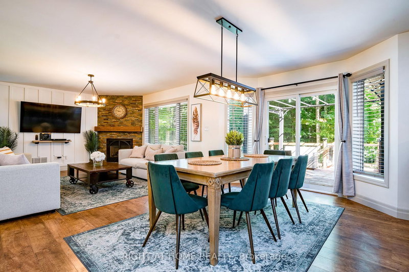 137 Desroches Tr, Tiny, L9M 0H9 | Image 2