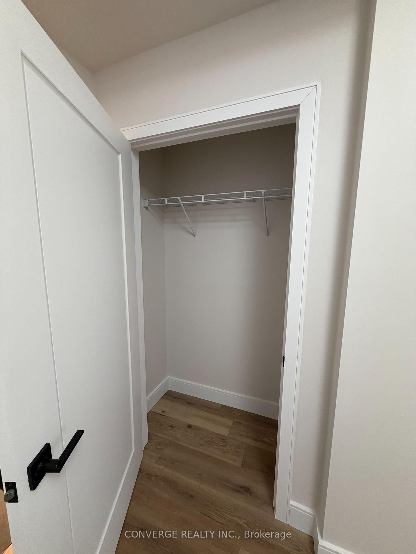 10 Sweet Cicely Street, Unit Basement Unit - Photo 8