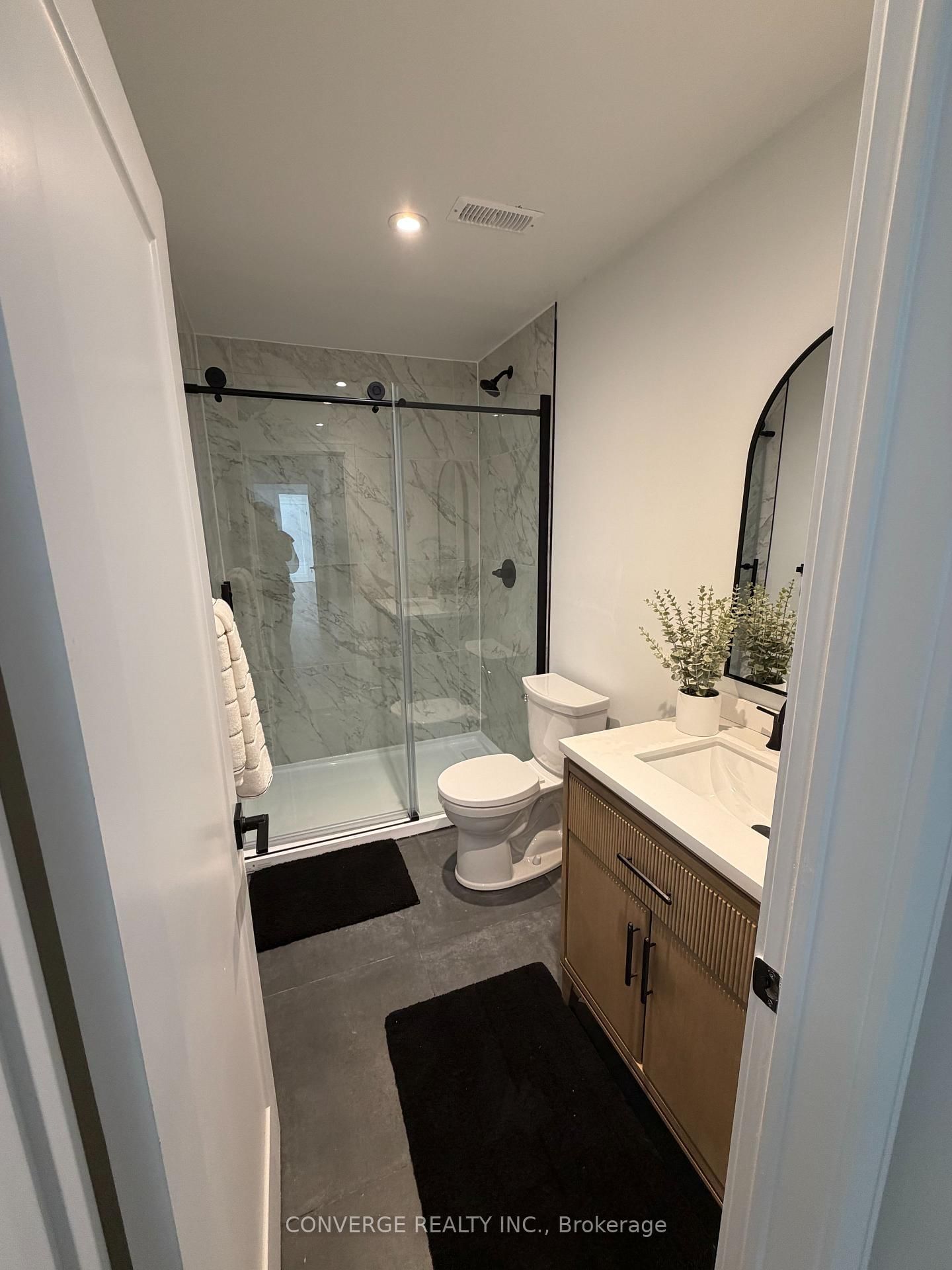 10 Sweet Cicely Street, Unit Basement Unit - Photo 9