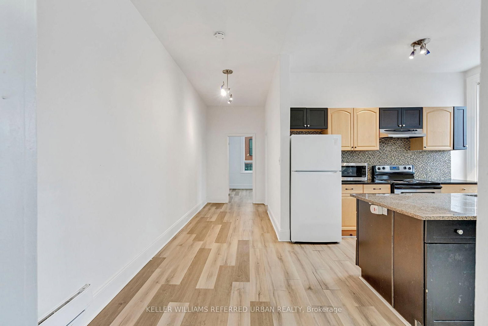 66 Dunlop Street W - Photo 23