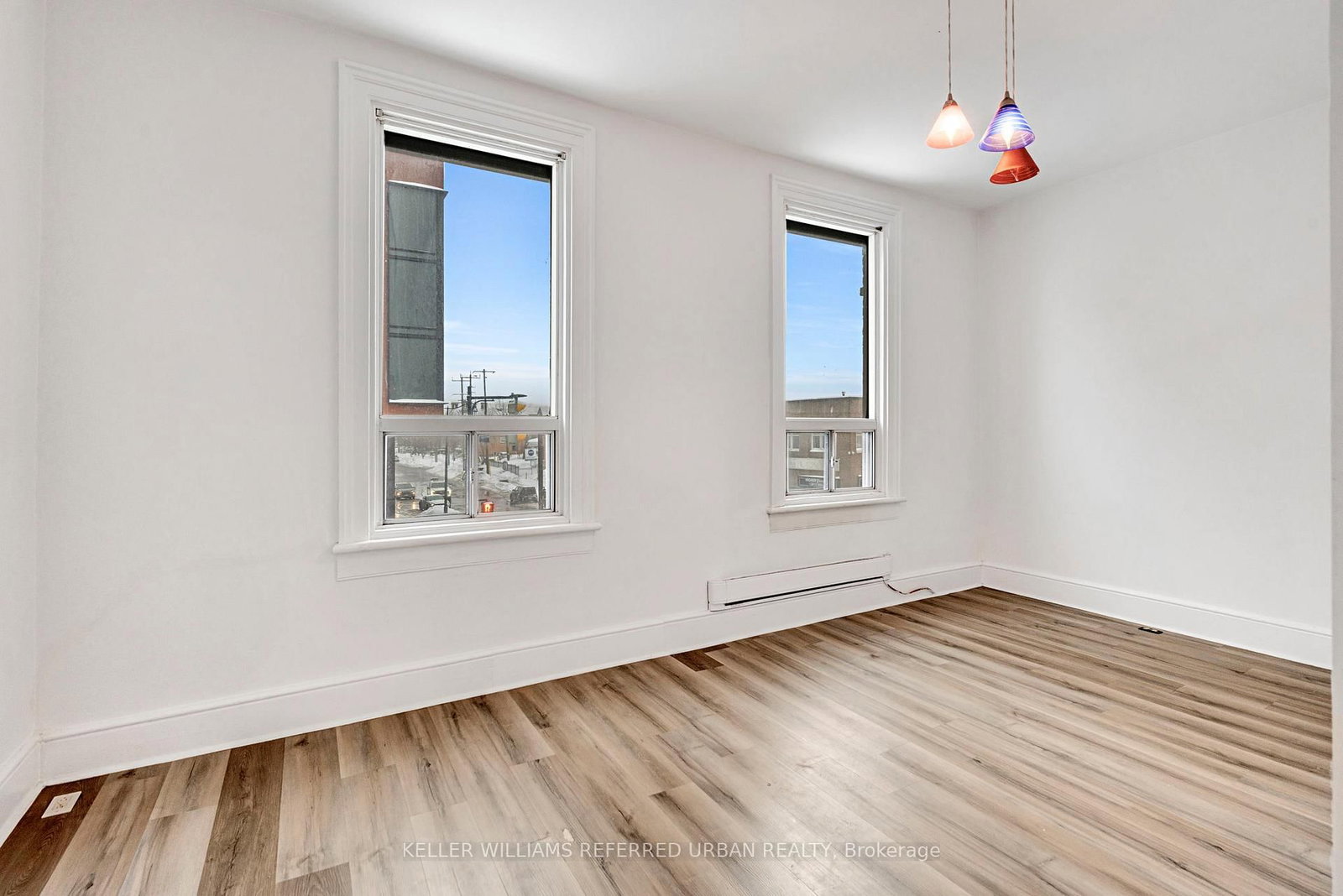 66 Dunlop Street W - Photo 24