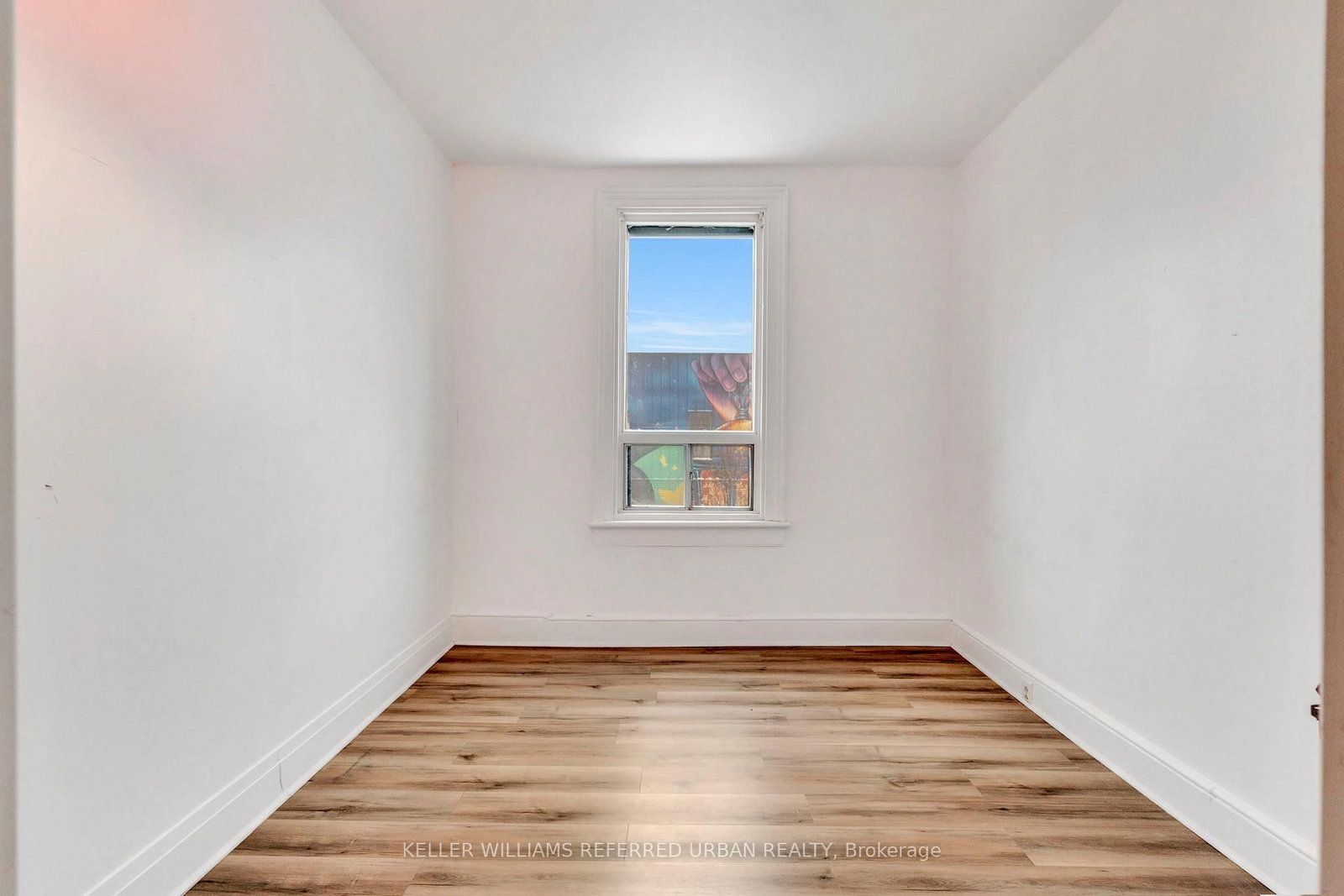 66 Dunlop Street W - Photo 27