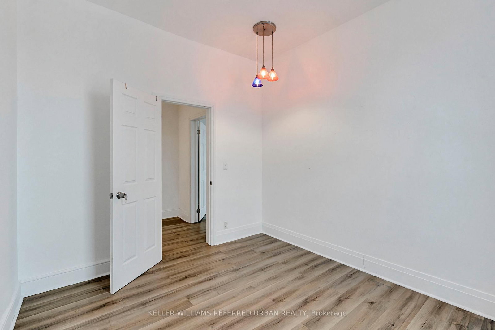 66 Dunlop Street W - Photo 28