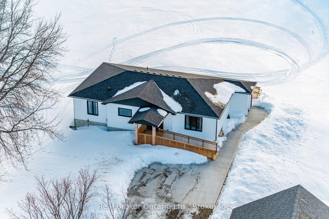 597 Lafontaine Road W