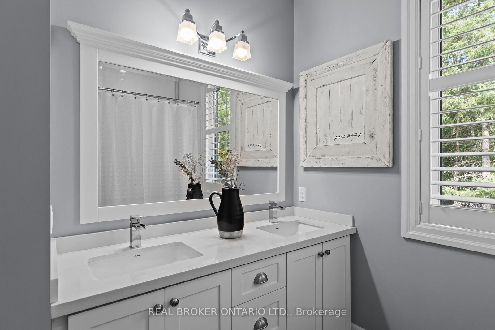 Detached House for sale at 49 Sydenham Trail, Clearview, Ontario, L0M 1H0 - Rural Clearview - MLS: S12851652