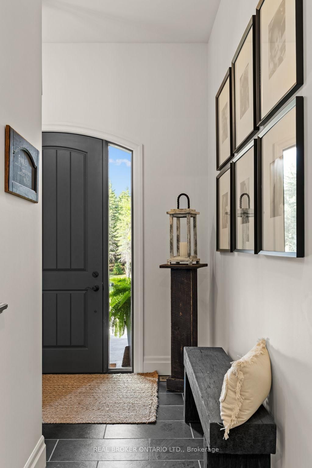 Detached House for sale at 49 Sydenham Trail, Clearview, Ontario, L0M 1H0 - Rural Clearview - MLS: S12851652