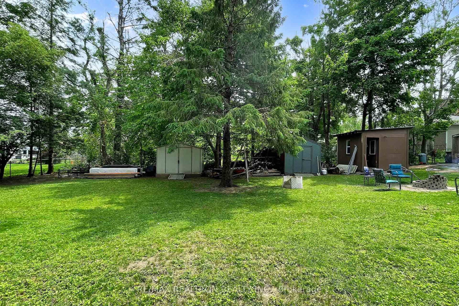 Listing Image 49