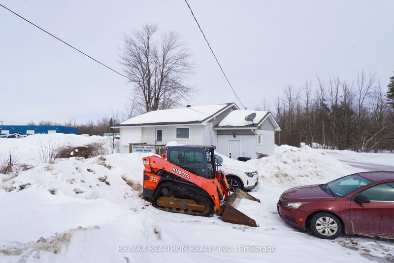 778 Atherley Rd, Ramara, L3V 1P8 | Image 2