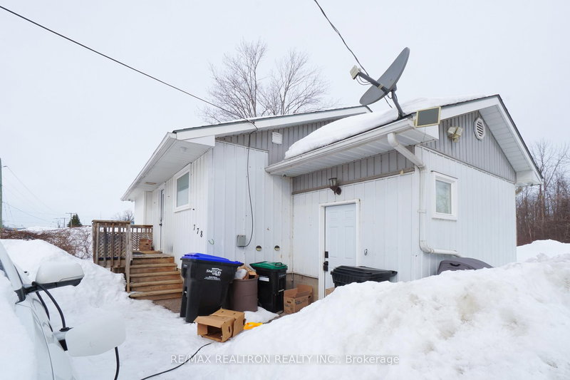 778 Atherley Rd, Ramara, L3V 1P8 | Image 3