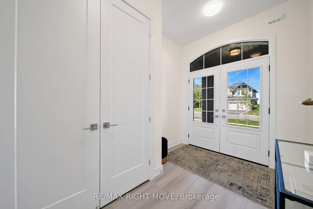 3194 Orion Boulevard