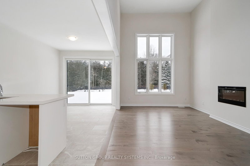 146 Roseanne Circle